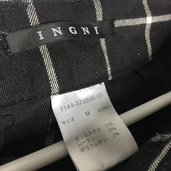 Black Grid Dress Pants, Women’s M - Picture 2 of 2